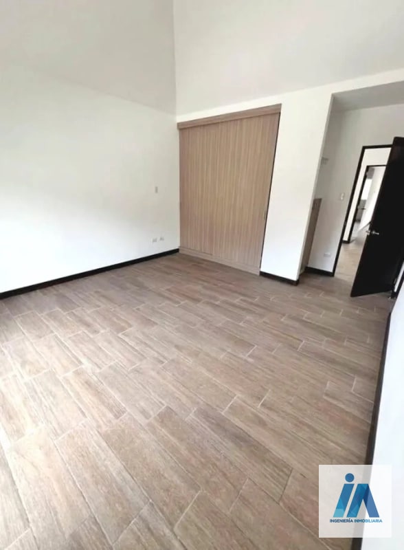 CASA EN VENTA📍Prados de Fraijanes, Km. 21.5 Carretera a Fraijanes  Descubre esta espectacular residencia - 9