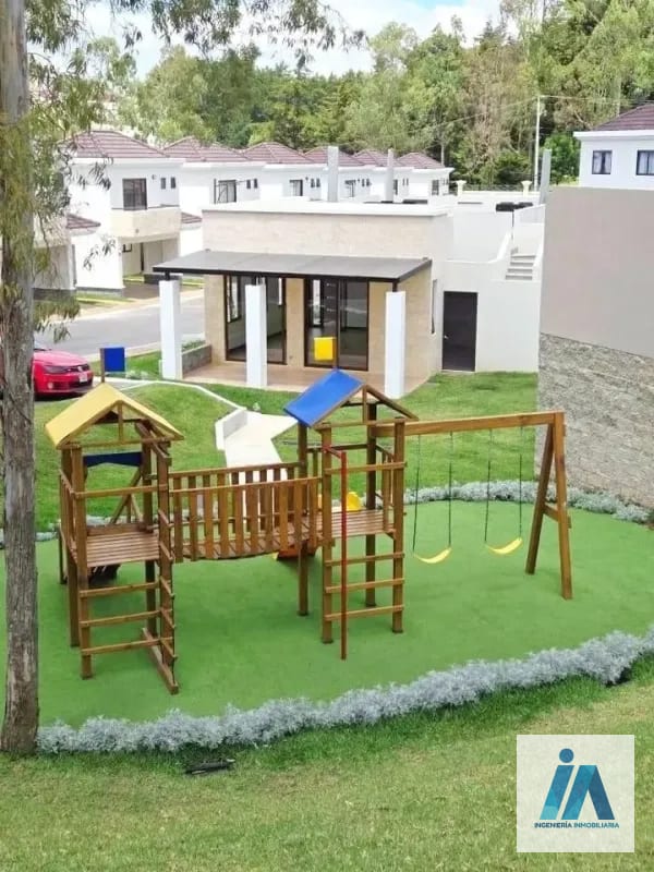 CASA EN VENTA📍Prados de Fraijanes, Km. 21.5 Carretera a Fraijanes Descubre esta espectacular residencia — Casa en Venta en Fraijanes, Carretera a El Salvador, Guatemala, Ciudad — foto 5 de 11