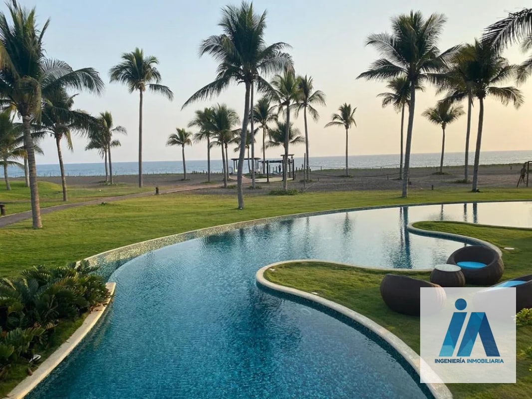 CASA EN VENTA📍Blanc Monterrico, Torre Bahía 7, km 15 Monterrico Espectacular propiedad vacacional que destaca por su equipamiento de lujo - 2