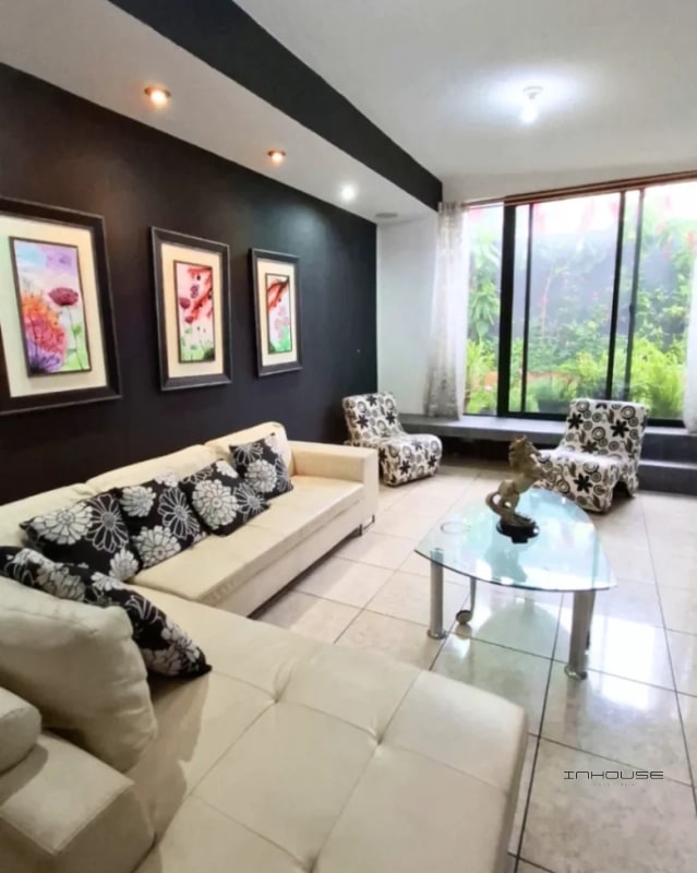 CASA EN VENTA ZONA 5 JARDINES DE LA ASUNCION - 1
