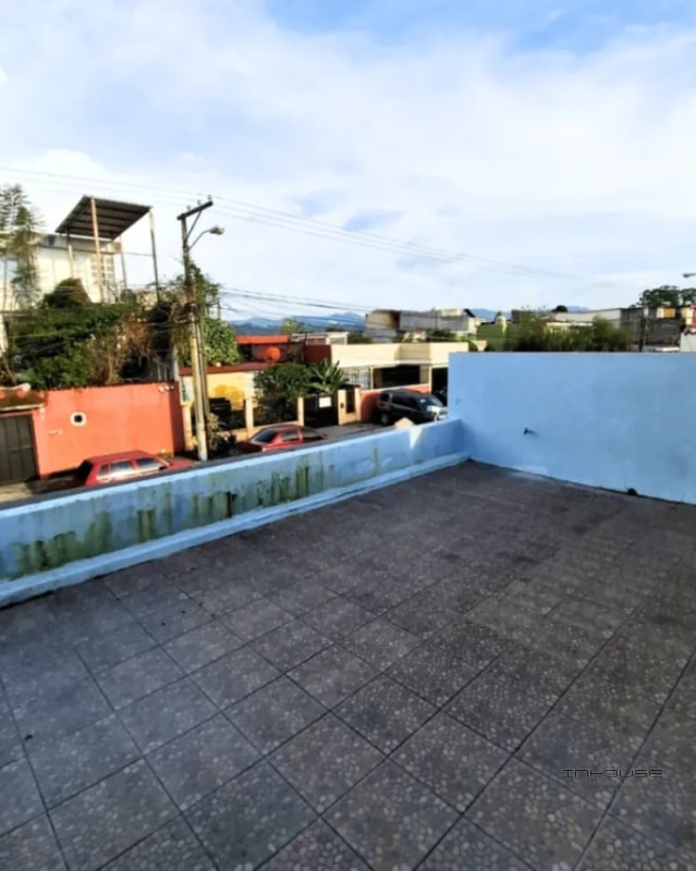CASA EN VENTA ZONA 5 JARDINES DE LA ASUNCION - 7