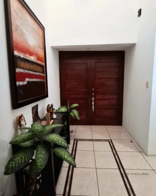 CASA EN VENTA ZONA 5 JARDINES DE LA ASUNCION - 3