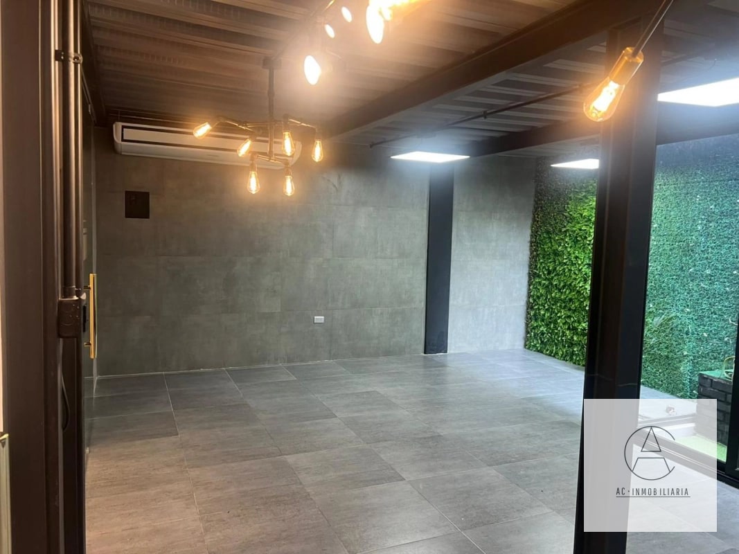 Casa en venta zona 10, Cortijo Santa Fe - 12