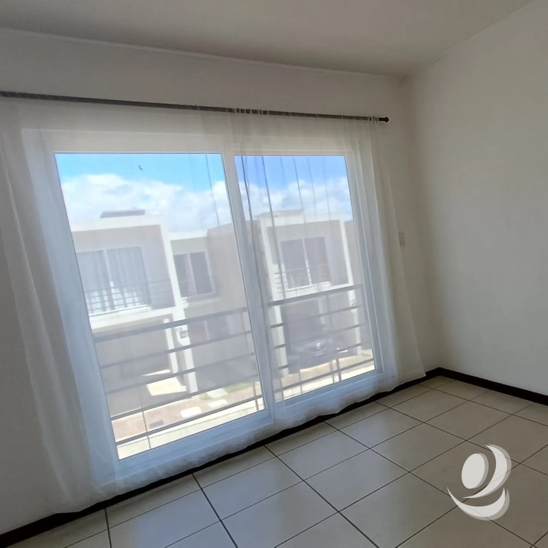 Casa en Venta La Reserva Zona 6 Villa Canales - 5