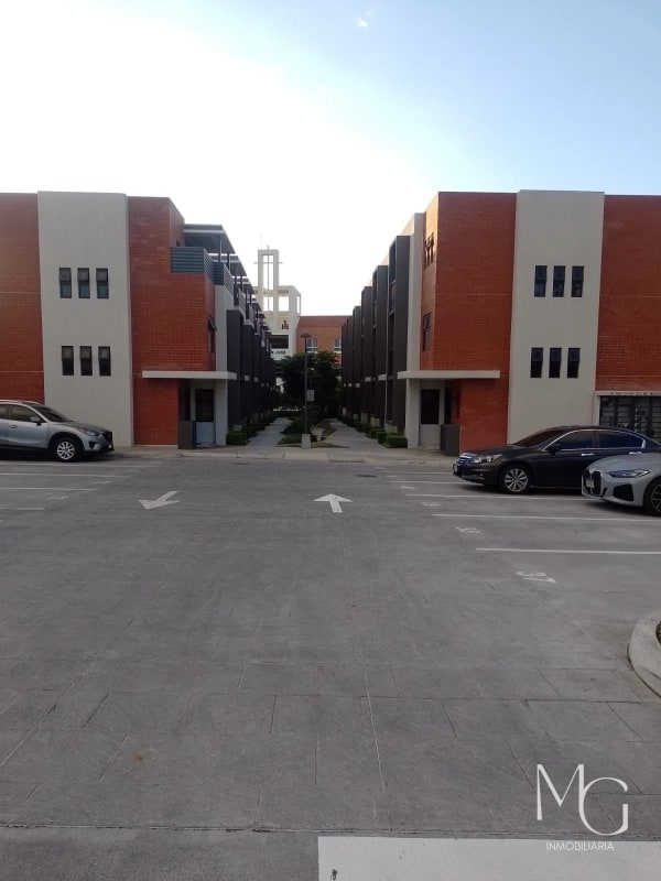 RENTO CASA MÉRIDA, CONDADO EL NARANJO, ZONA 4 MIXCO - 4