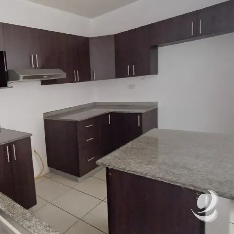 Casa en Venta La Reserva Zona 6 Villa Canales - 14