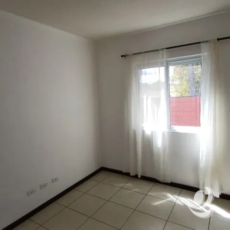 Casa en Venta La Reserva Zona 6 Villa Canales - 5