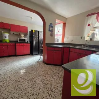 CASA COMERCIAL EN VENTA EN VALLE DEL SOL ZONA 4 MIXCO — Casa en Venta en Zona 4 Mixco, Guatemala, Ciudad — miniatura 4 de 7