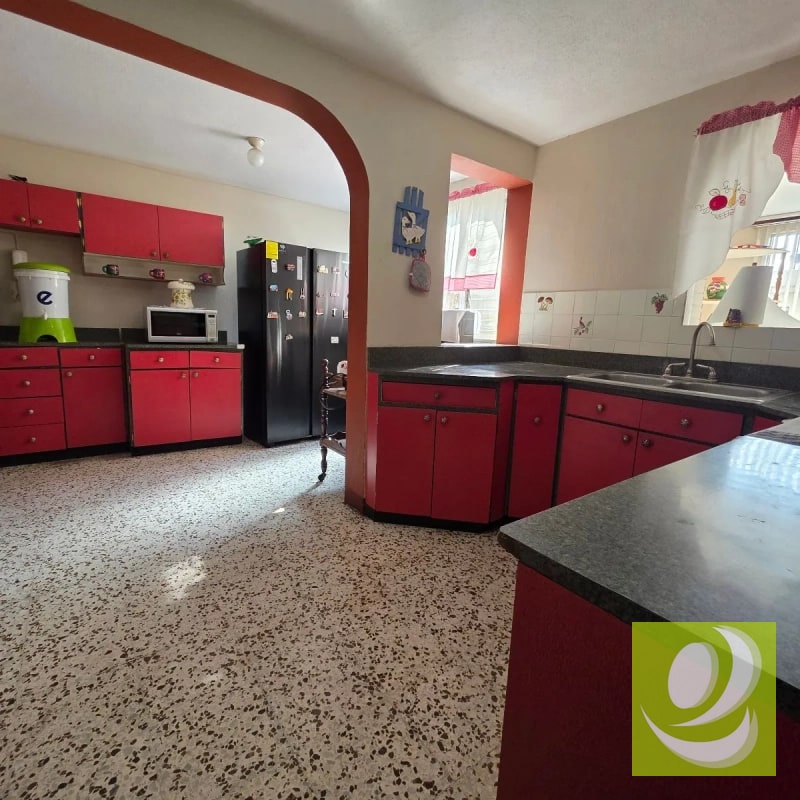 Casa en Venta zona 4 Mixco - 6