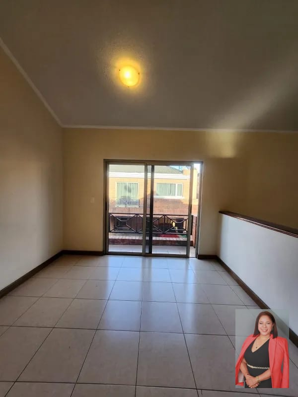 Amplia casa en venta en residencial Villas de Jacarandas de Cayala — Casa en Venta en Jacarandas de Cayalá, Zona 16, Guatemala, Ciudad — foto 17 de 17