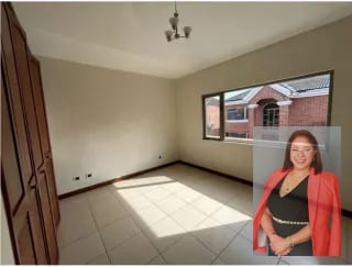 Amplia casa en venta en residencial Villas de Jacarandas de Cayala — Casa en Venta en Jacarandas de Cayalá, Zona 16, Guatemala, Ciudad — miniatura 12 de 17
