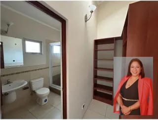 Amplia casa en venta en residencial Villas de Jacarandas de Cayala — Casa en Venta en Jacarandas de Cayalá, Zona 16, Guatemala, Ciudad — miniatura 7 de 17
