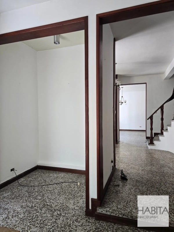 Propiedad en Alquiler para Oficinas o Negocio, San Cristóbal zona 8 de Mixco - 10