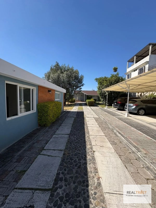 EN VENTA CASA DE UN NIVEL SAN CRISTÓBAL - 1