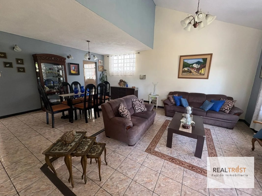 EN VENTA CASA DE UN NIVEL SAN CRISTÓBAL - 8