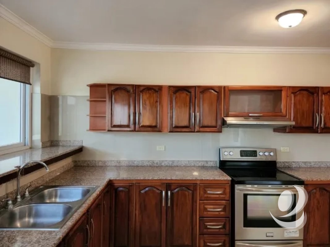 Casa en Venta fuera de garita, por Pinares - 13