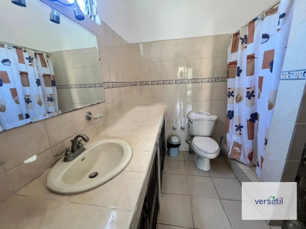 Casa en VENTA zona 14 La Villa dentro de lindo Condominio - 12
