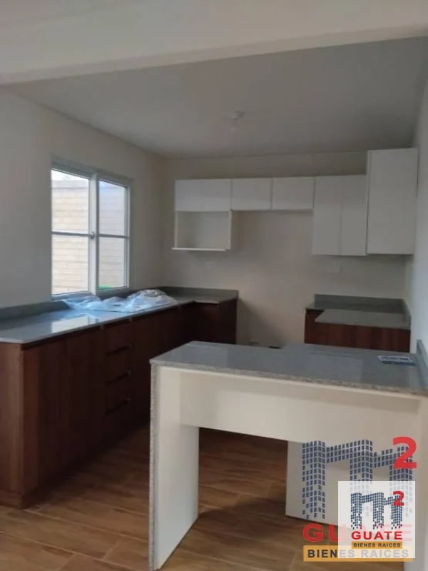 Casa en condominio en Renta, Zona 18 - 5