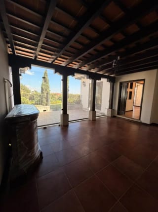 Preciosa residencia de un nivel en Lazos de Fraijanes — Casa en Venta en Lazos de Fraijanes, Carretera a El Salvador, Guatemala, Ciudad — miniatura 11 de 16
