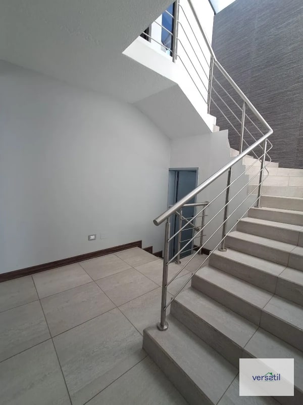 Hermosa casa en Venta LOS Manantiales - 14
