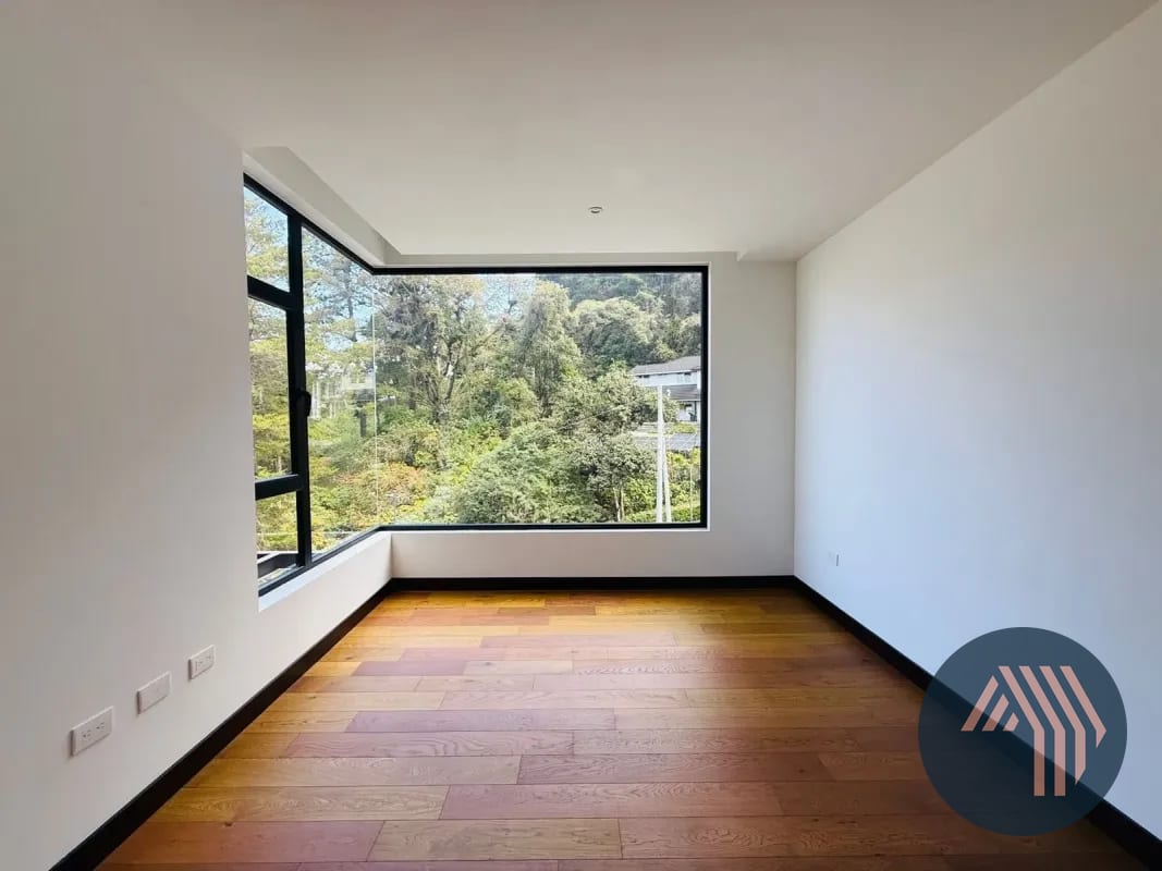 VENTA DE PRECIOSA CASA - ARAMA, SANTA CAT. PINULA — Casa en Venta en Santa Catarina Pinula, Guatemala, Ciudad — foto 10 de 16