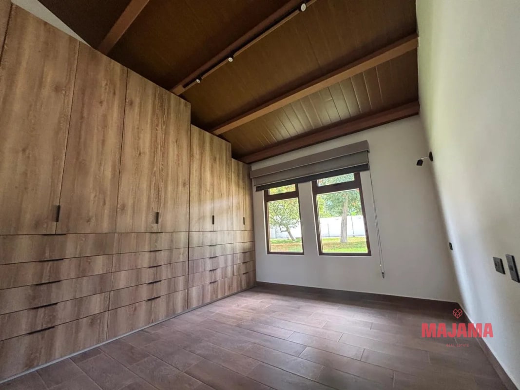 CASA EN RENTA EN ANTIGUA GUATEMALA - CODIGO 0_CRD15 - 3