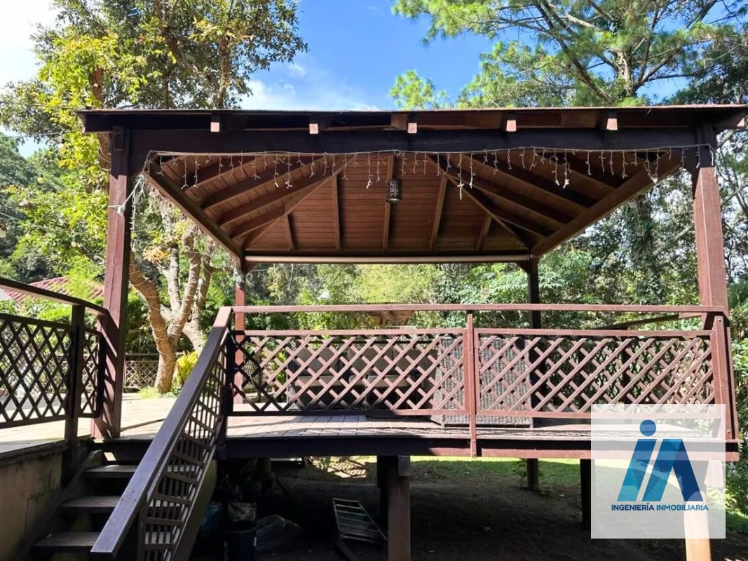 CASA EN VENTA📍Condominio El Encinal, Mixco Destaca por sus finos acabados - 3