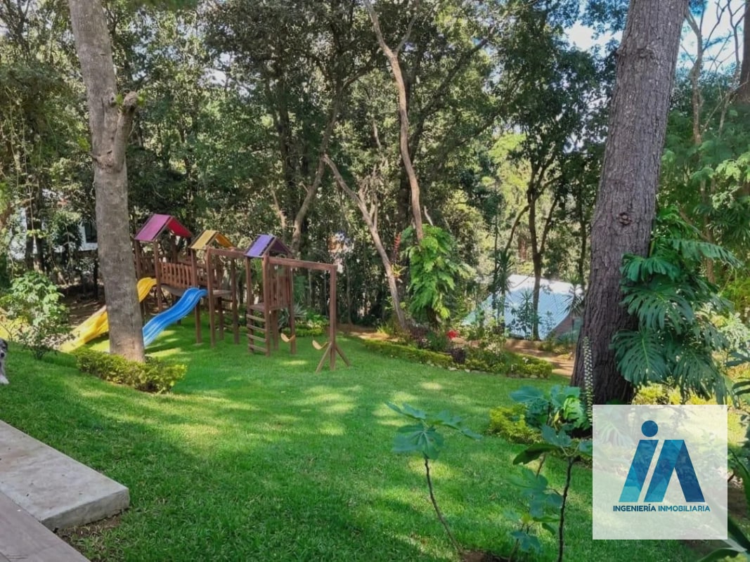 CASA EN VENTA📍Condominio El Encinal, Mixco Destaca por sus finos acabados - 2