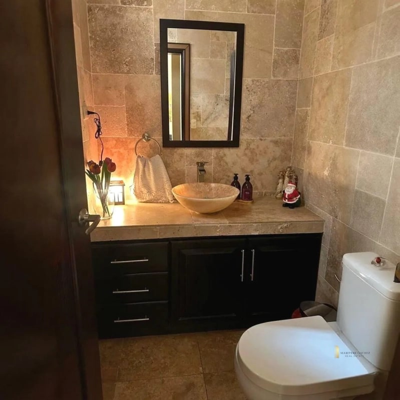 CASA EN VENTA – Condominio El Encinal, Mixco - 7