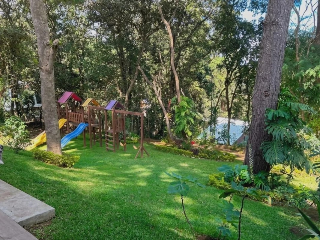 CASA EN VENTA – Condominio El Encinal, Mixco - 4