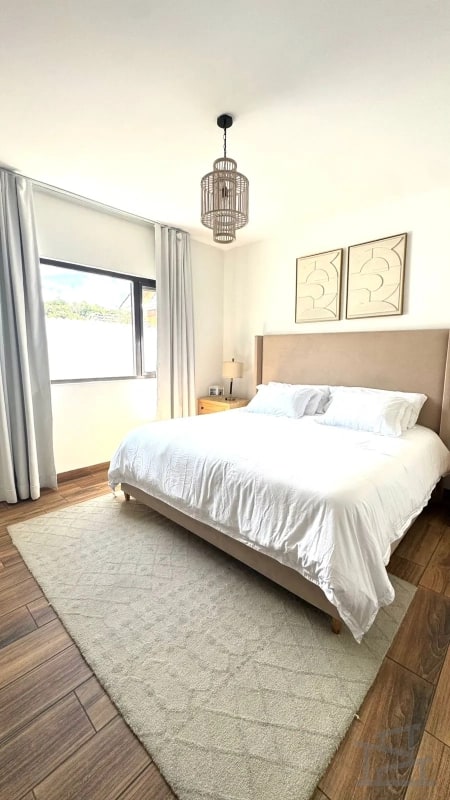 HERMOSA CASA EN VENTA San Cristóbal - Colonia Las Orquideas Sector A1 - A9. - 3