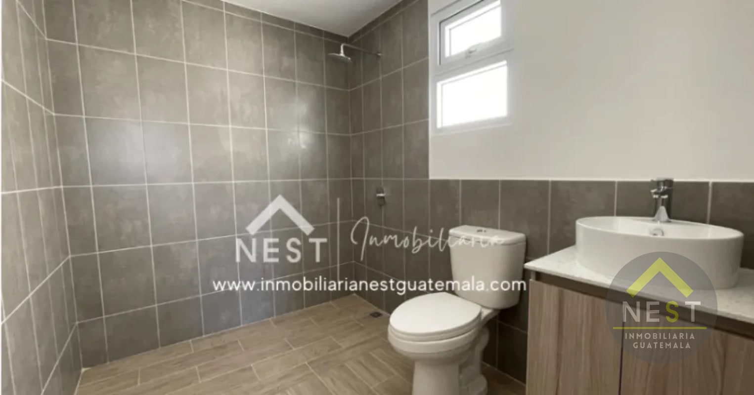 Casa nueva en renta con jardín | Bosques de Santa Elena - Km 26.5 CAES - 8