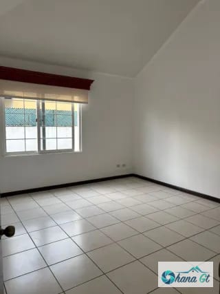 CASA EN RENTA, KM 20.5 CARRETERA A FRAIJANES. — Casa en Alquiler en Carretera a El Salvador, Guatemala, Ciudad — miniatura 1 de 14