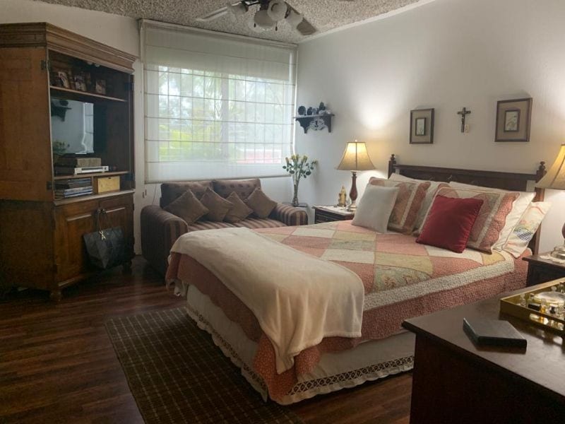 LINDA CASA EN JARDINES DE LA ASUNCION SUR ZONA 5 — Casa en Venta en Jardines de La Asunción, Zona 5, Guatemala, Ciudad — foto 5 de 16