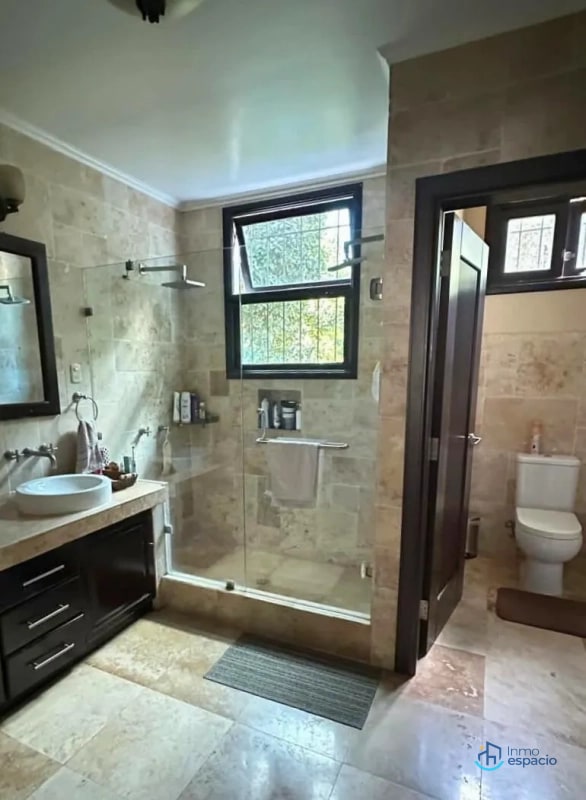 Casa en Venta – Condominio El Encinal, Mixco - 7