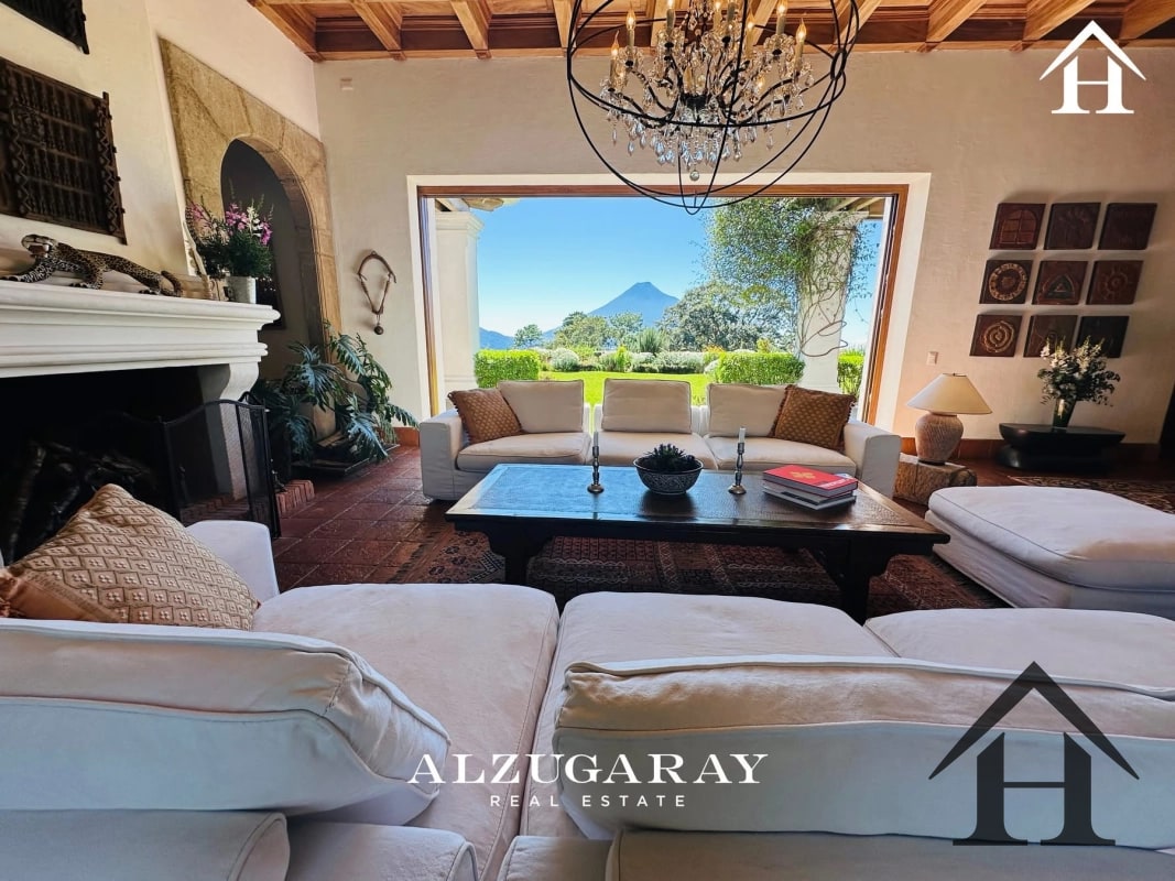 casa espectacular 22,300 Vr2 El Hato, Antigua - 11
