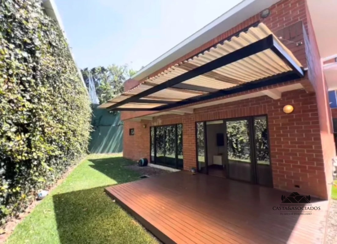CASA EN VENTA ENTRADA A MUXBAL - 1