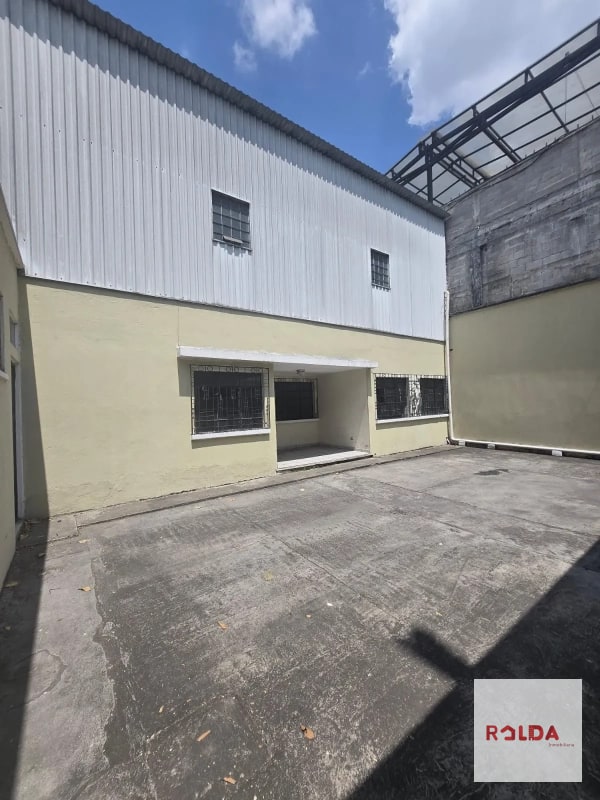 Casa en Renta en zona 9 de Esquina para uso Comercial - 6