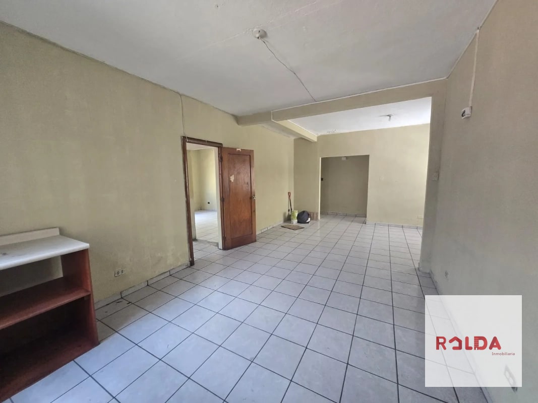 Casa en Renta en zona 9 de Esquina para uso Comercial - 4