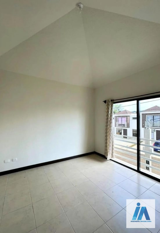 CASA EN VENTA / ALQUILER 📍La Foret de Arrazola, Fraijanes Km 24.5 Carr. a Lo de Diéguez — Casa en Venta en Fraijanes, Carretera a El Salvador, Guatemala, Ciudad — foto 8 de 11