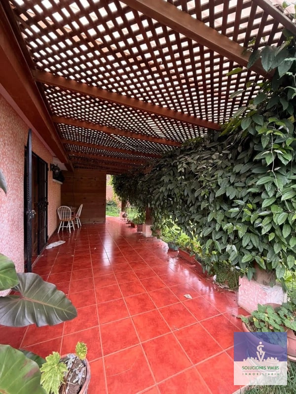 VENDO CASA DE 1 NIVEL CON JARDÍN, zona 16 - 2