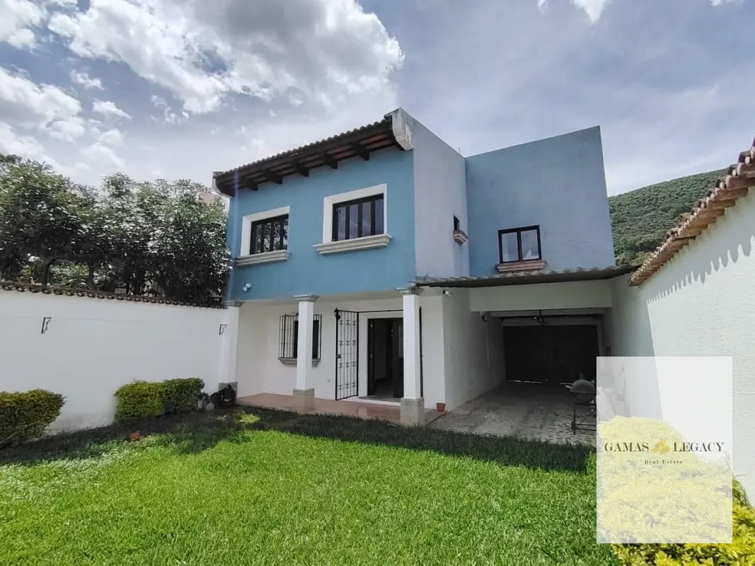 Casa en venta Bella Vista Jocotenango I Antigua Guatemala — Casa en Venta en Antigua, Sacatepéquez — foto 1 de 8