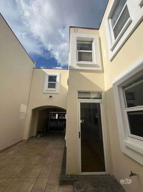 CONDADO NARANJO.   Casa tipo Solana en venta, dentro de Alameda Norte $425,000 - 6