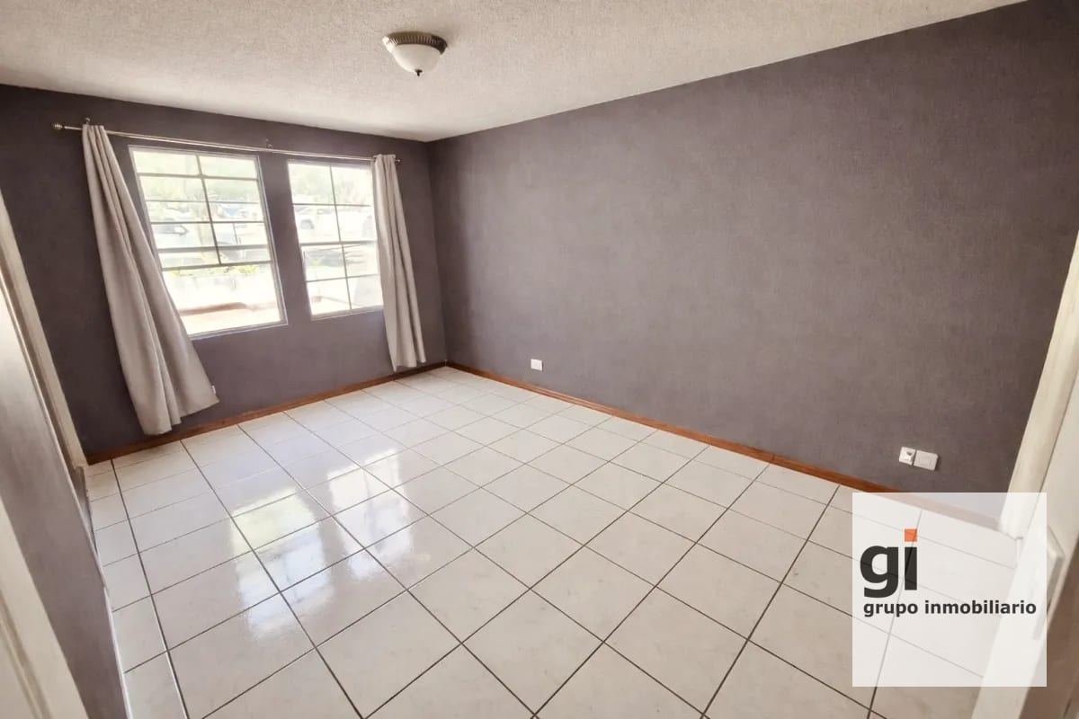 Linda Casa Remodelada en Venta en Zona 13 — Casa en Venta en Zona 13, Guatemala, Ciudad — foto 2 de 5