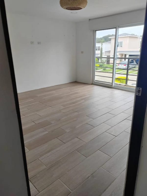 Casa en Venta La Fontana CAES — Casa en Venta en Carretera a El Salvador, Guatemala, Ciudad — foto 9 de 14