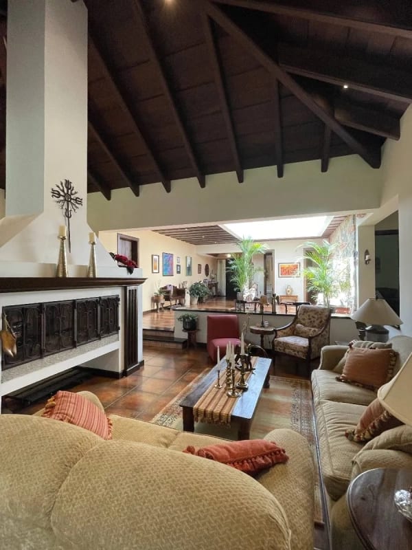 VENDO CASA DE UN NIVEL EN HACIENDA NUEVA CONTRY CLUB — Casa en Venta en Hacienda Nueva, San José Pinula, Guatemala, Ciudad — foto 10 de 17
