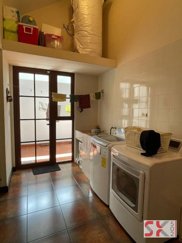 VENDO CASA DE UN NIVEL EN HACIENDA NUEVA CONTRY CLUB - 7