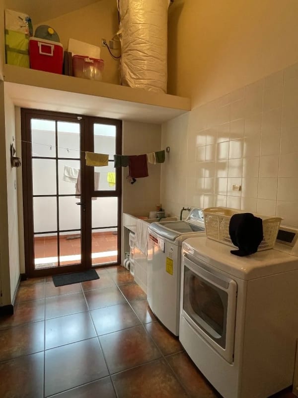 VENDO CASA DE UN NIVEL EN HACIENDA NUEVA CONTRY CLUB — Casa en Venta en Hacienda Nueva, San José Pinula, Guatemala, Ciudad — foto 7 de 17