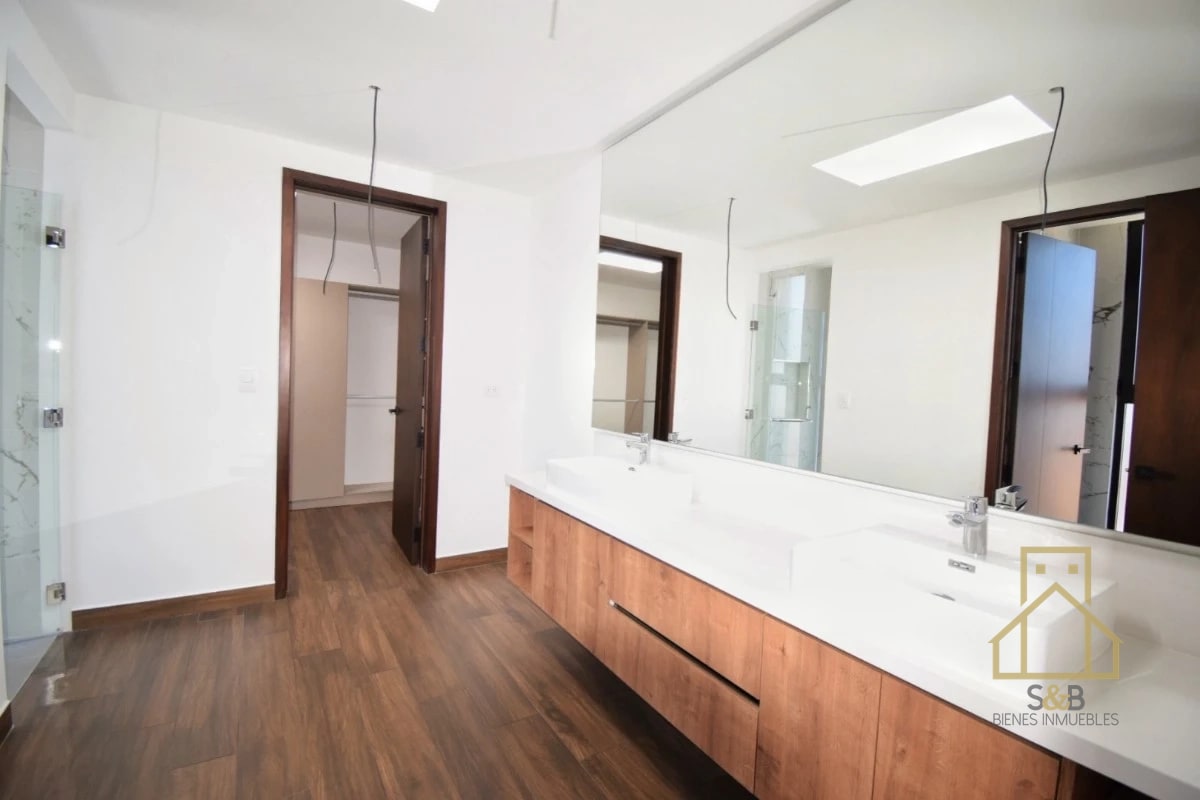Casa para estrenar en renta, zona 10 - 2