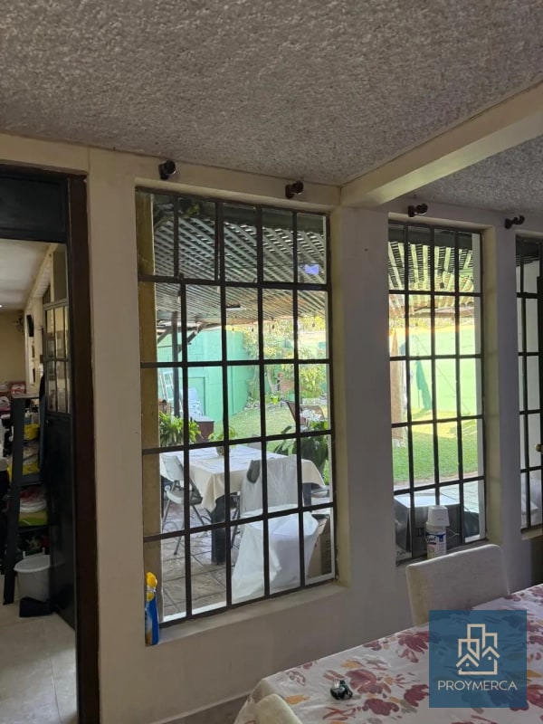 Casa de un nivel en venta, Colonia Lourdes, Zona 16 - 7